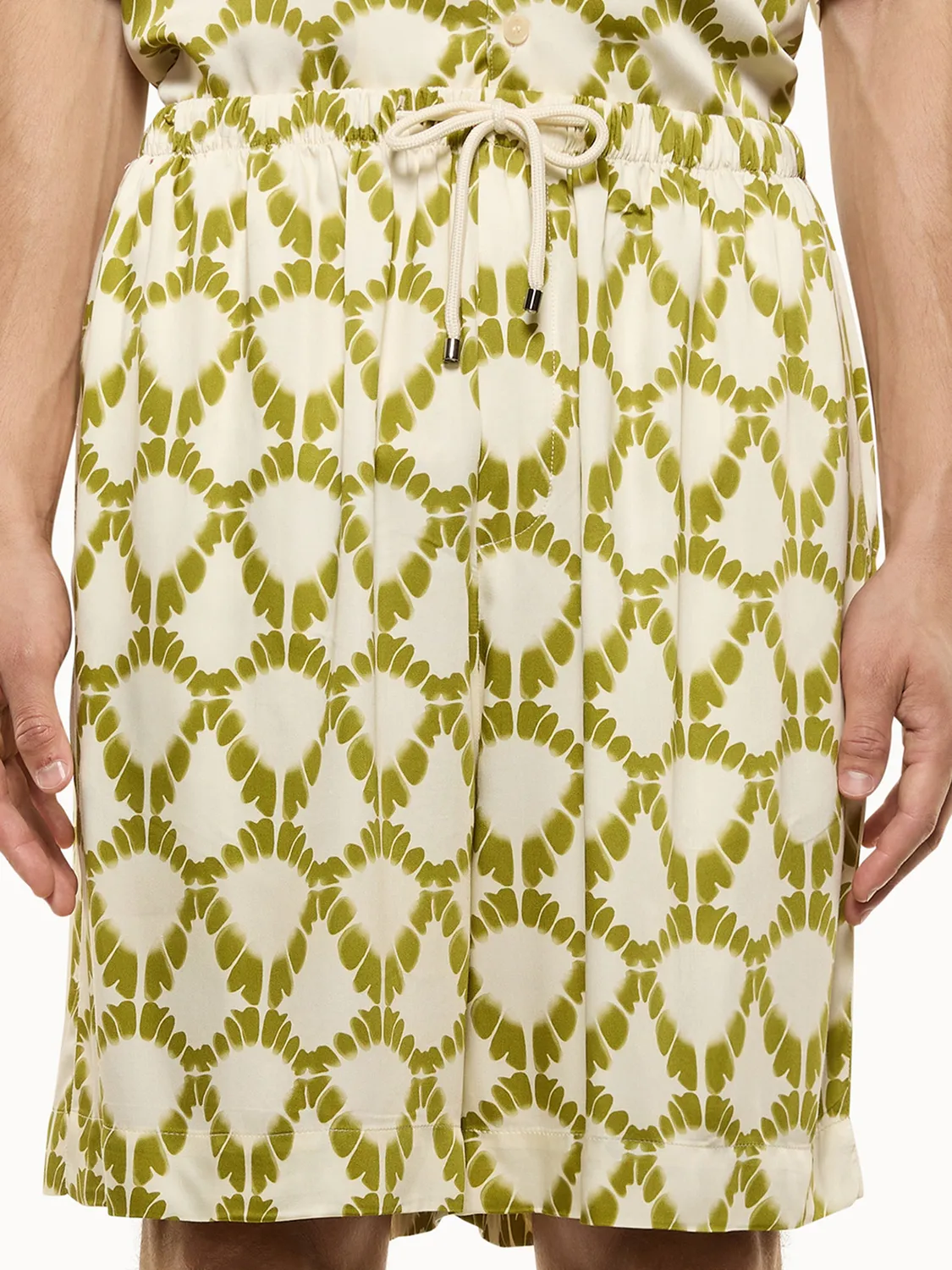 Laneus Viscose Bermuda shorts cream print