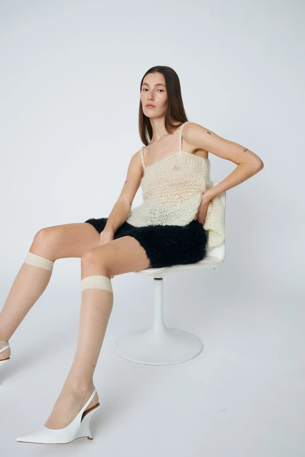 DAWNXDARE Vesper strik top 102 chalk håndstrik