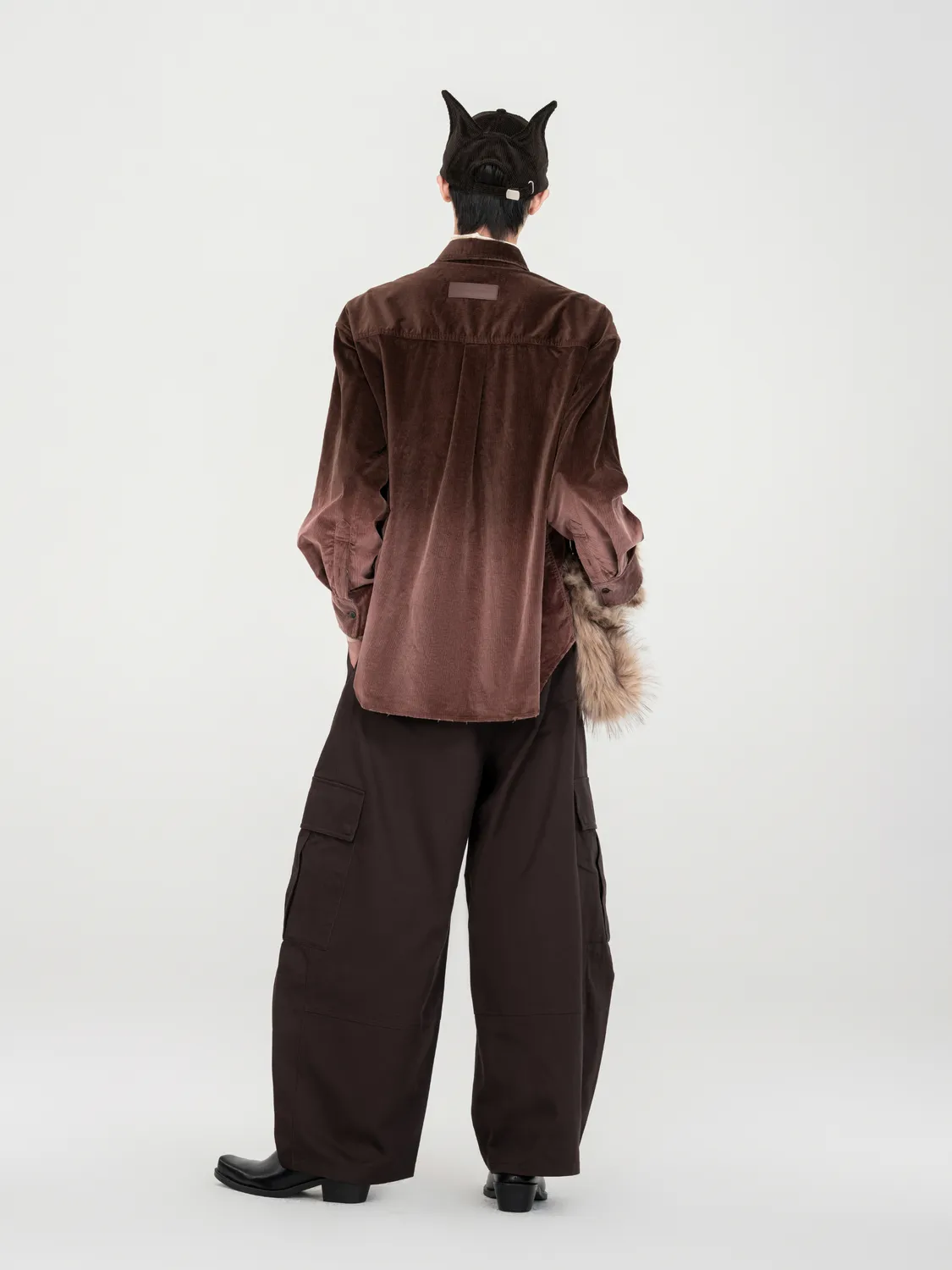 Feng Chen Wang Gradient-Washed Skjorte brun fløjl