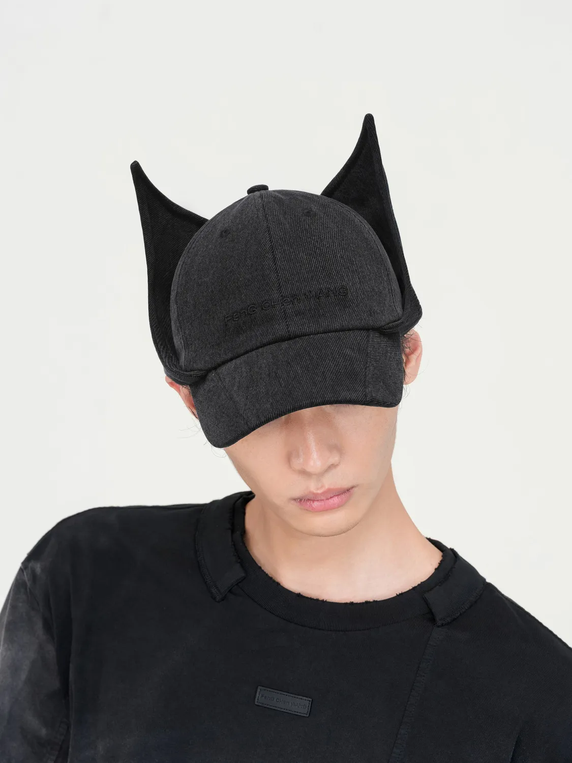 Feng Chen Wang Cat-Ear kasket sort denim