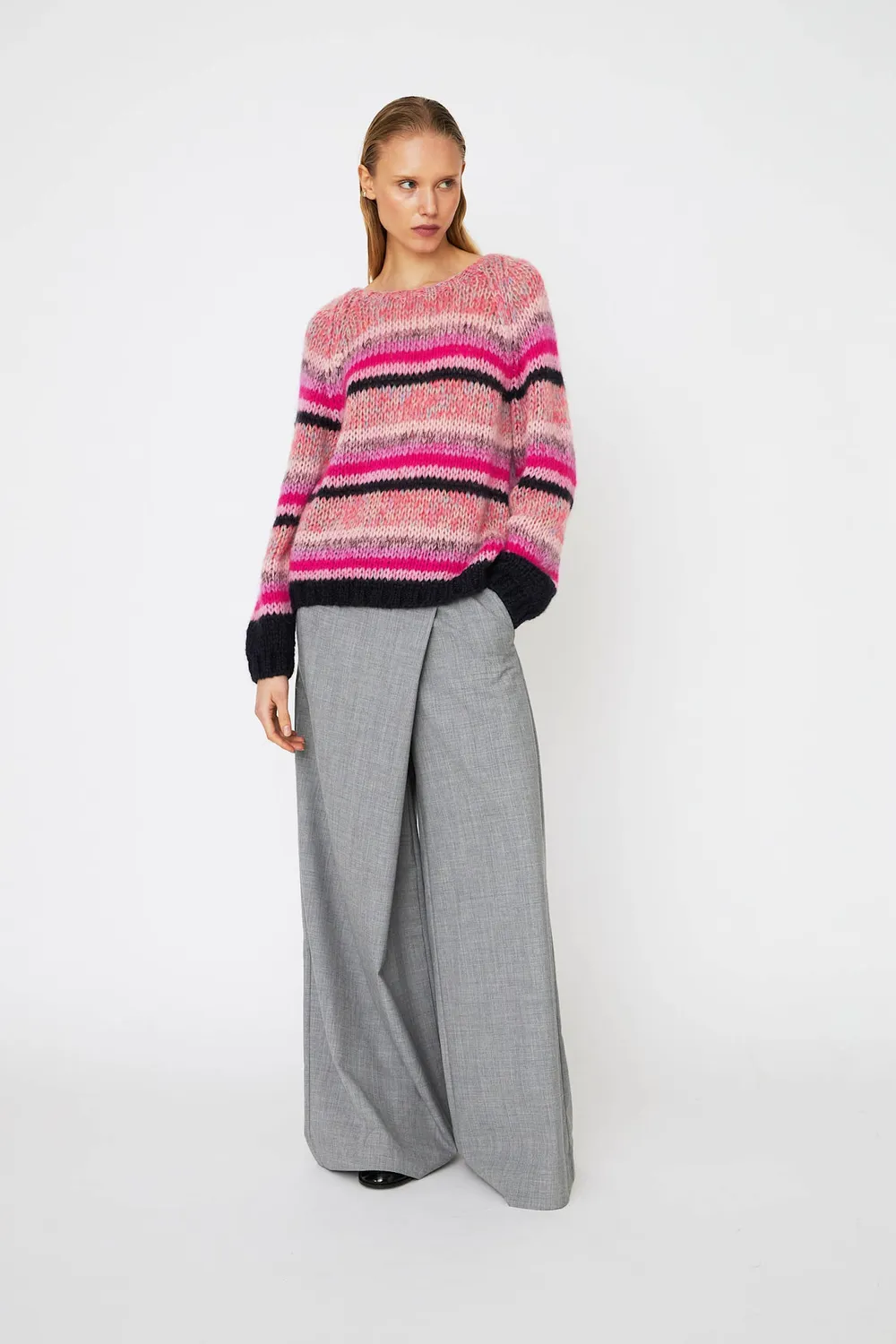 DAWNXDARE BARCELONA 920 strik PINK SHADES