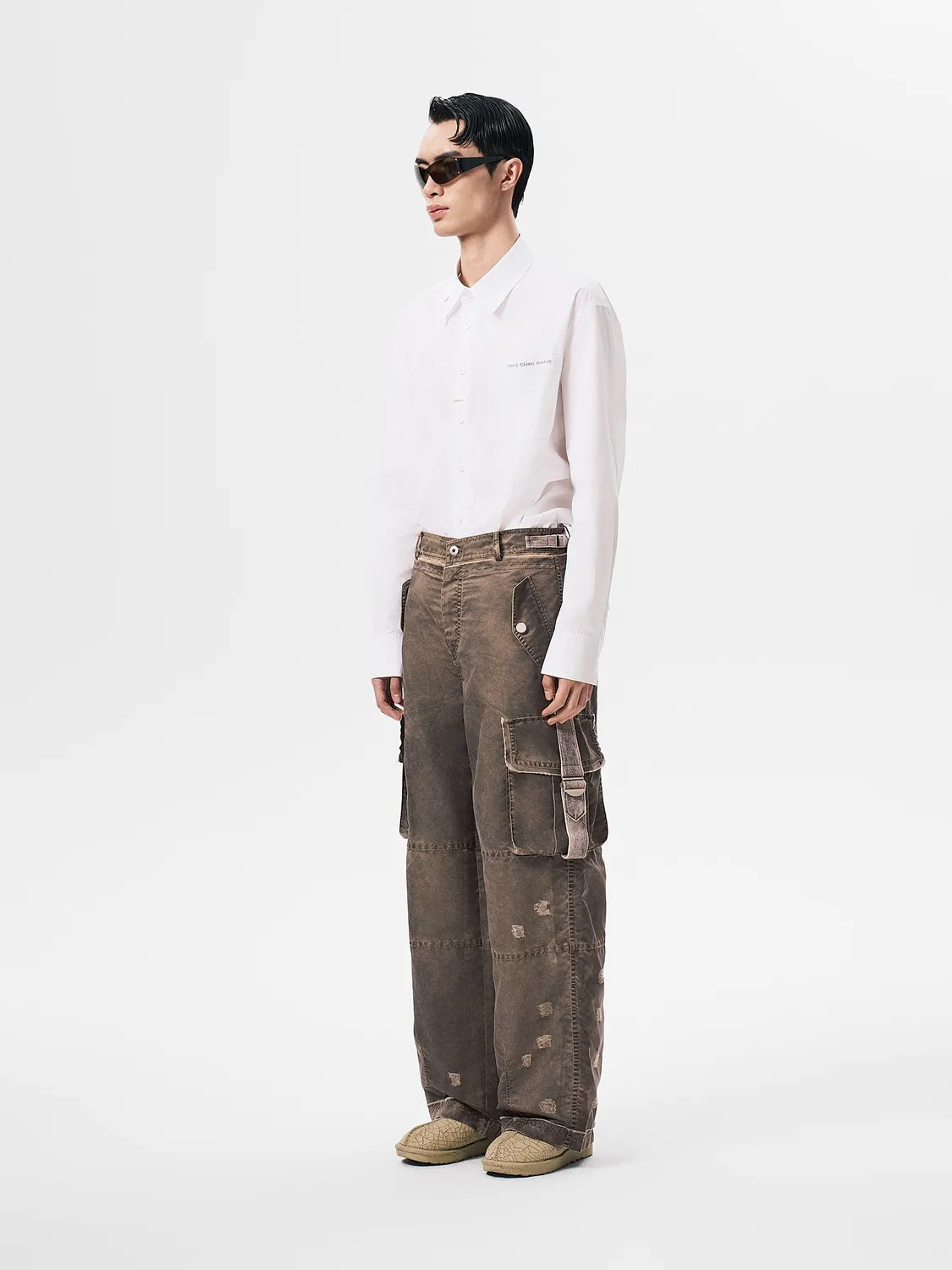Feng Chen Wang Sandwashed cargobukser rødbrun