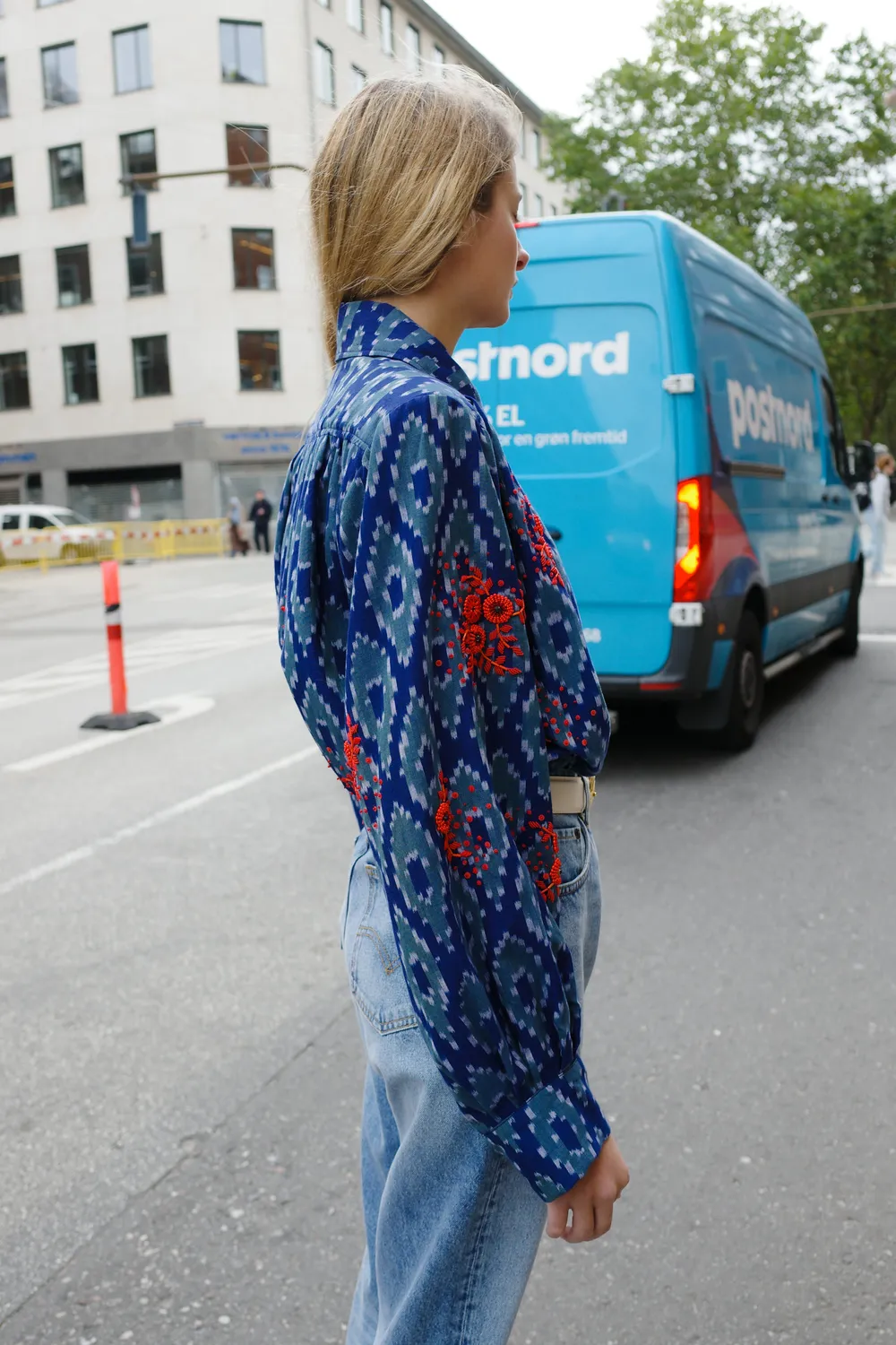 Caro Editions Bonsai Skjorte blå ikat broderi bomuld