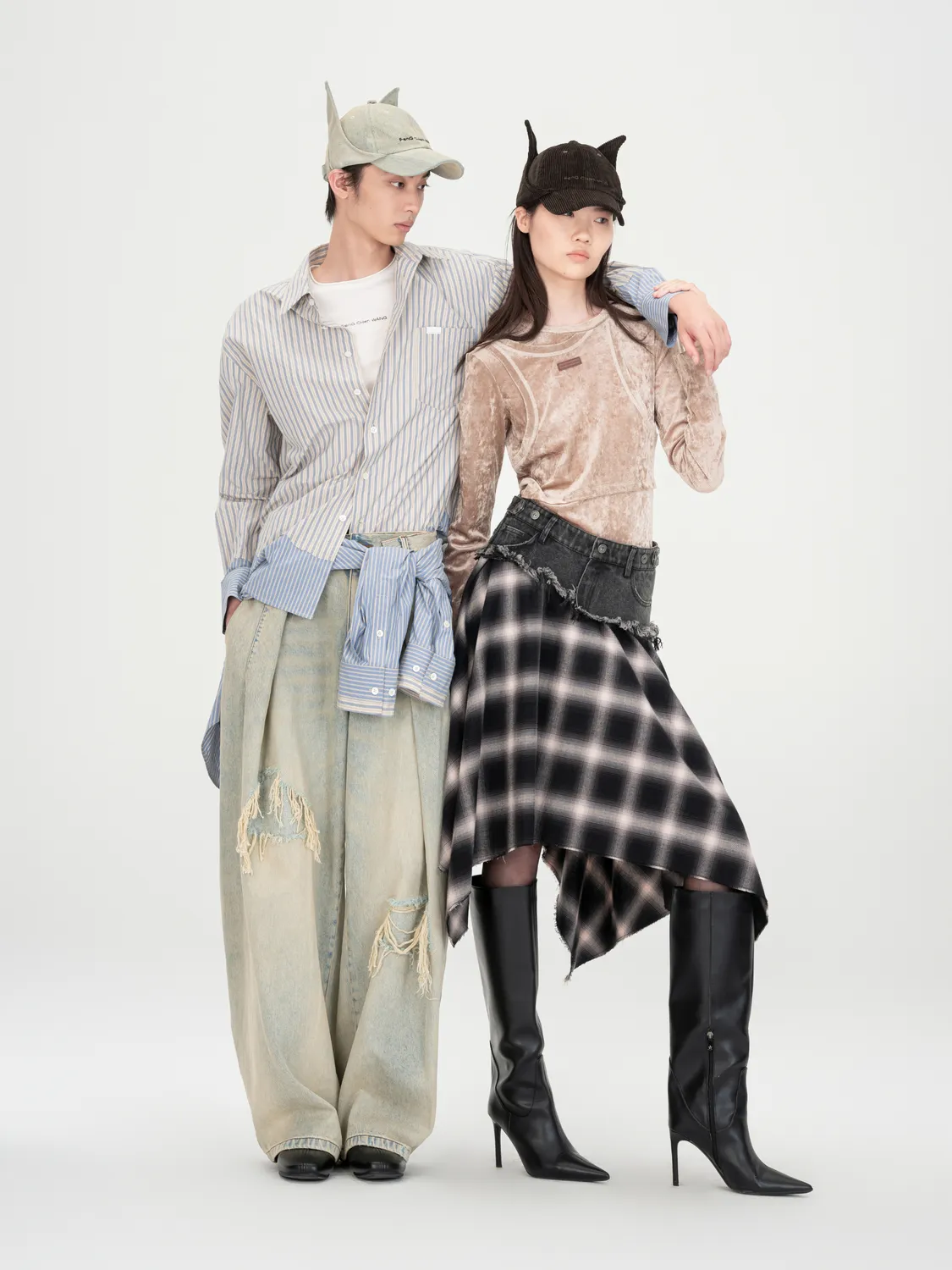 Feng Chen Wang deconstructed jeans lyseblå