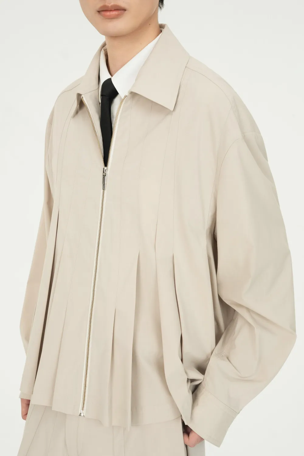 Feng Chen Wang Pleated skjortejakke beige plisseret
