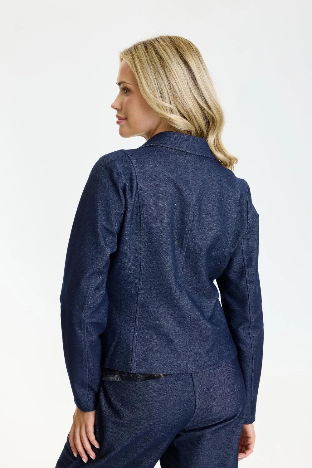 IN FRONT Adele jakke kort med denimlook