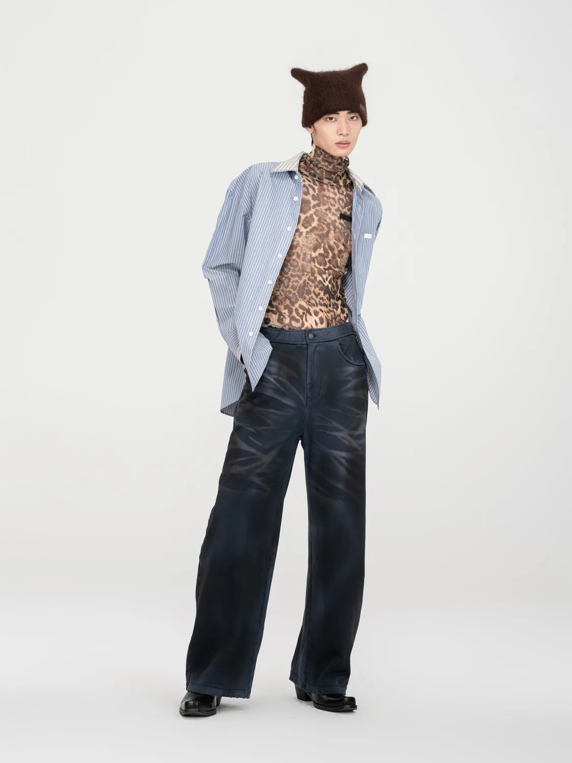 Feng Chen Wang Leopard langærmet t-shirt høj hals