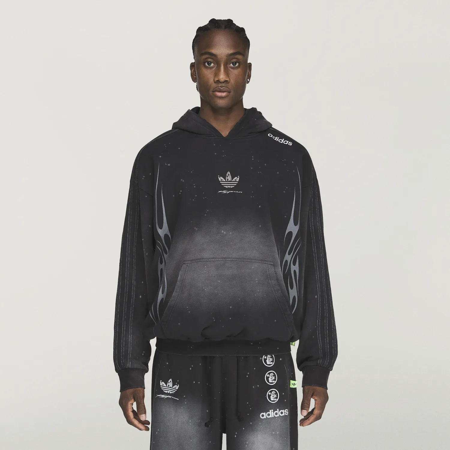Hellstar x Adidas hoodie sort heavyweight