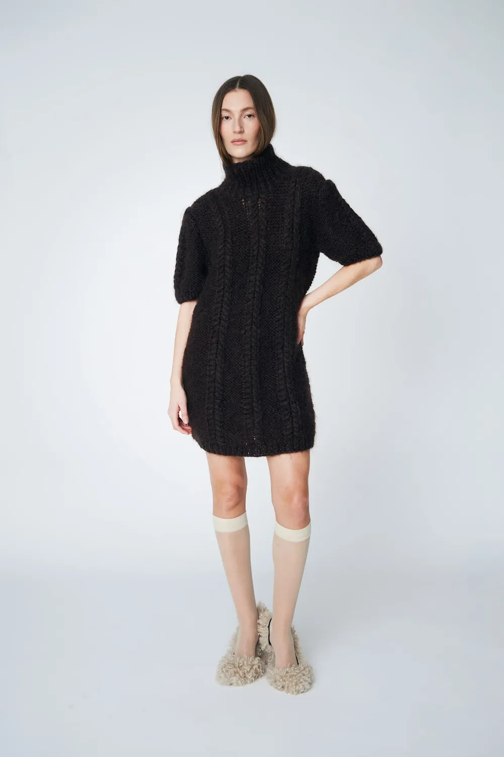 DAWN x DARE Smilla 855 Soil kjole strik mohair