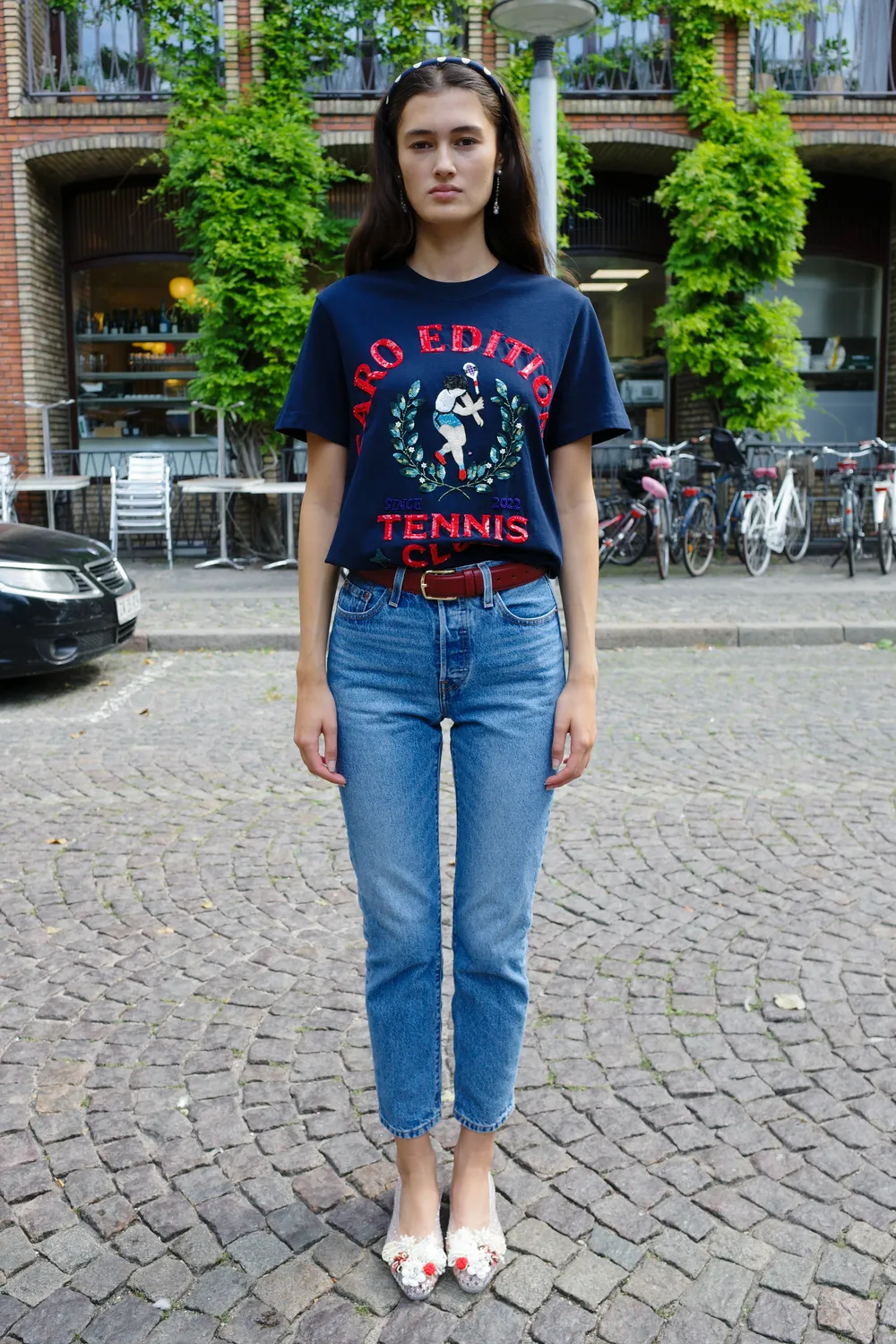 Caro Editions Freddy t-shirt navy tennis broderi økobomuld