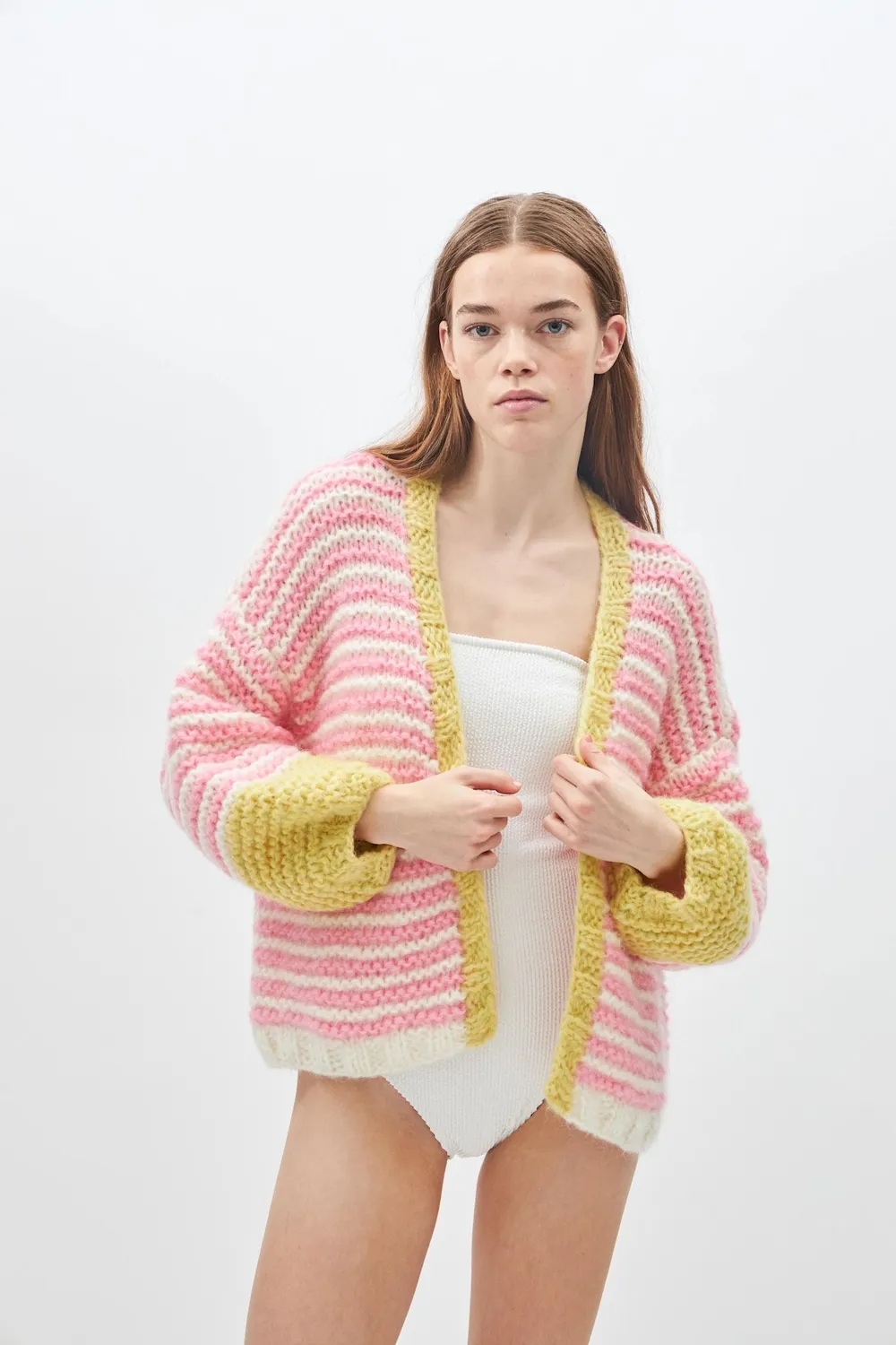 DAWNXDARE Luisa Stripe strikcardigan 919 pink stribet