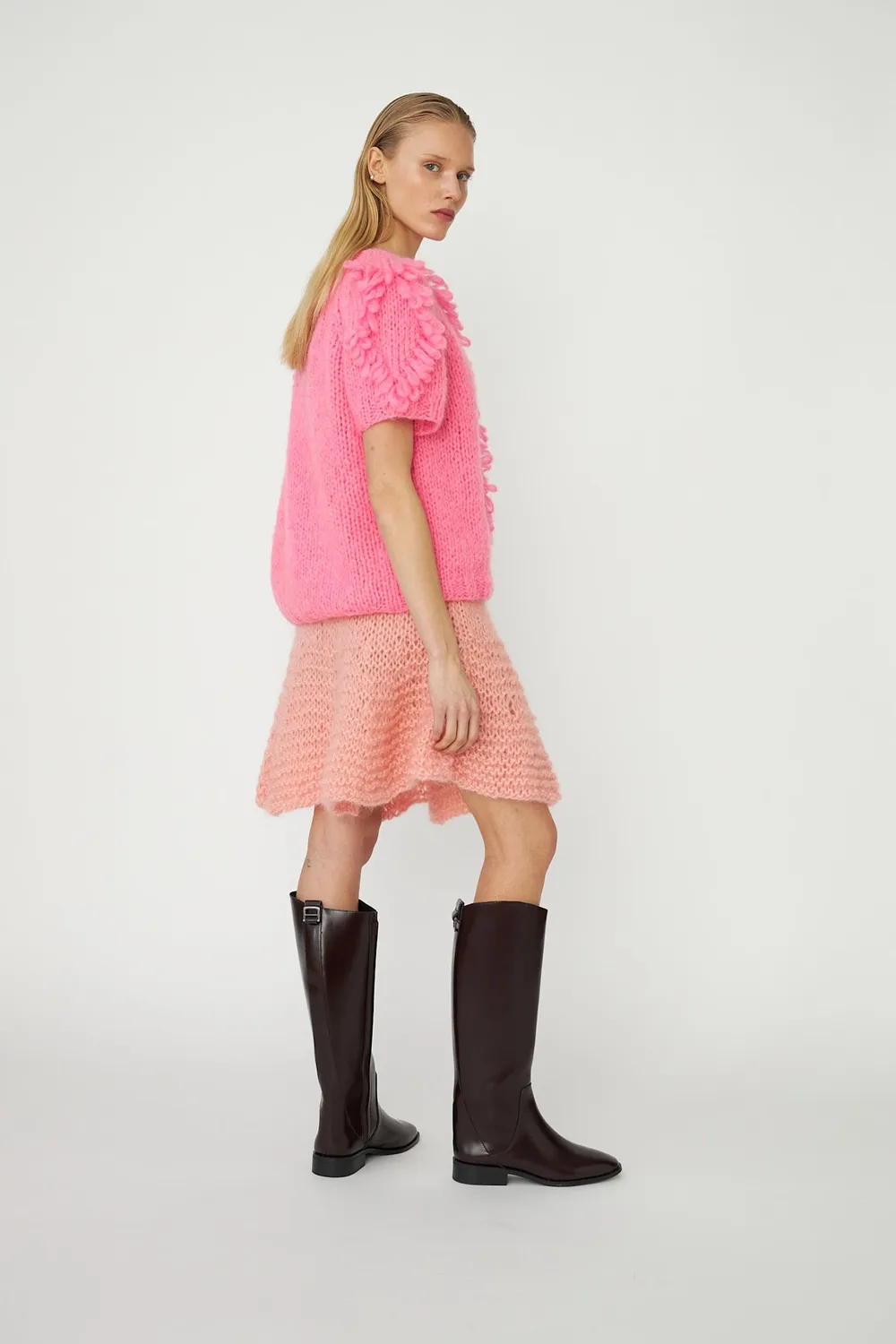 DAWNXDARE Estelle Diamond strikbluse 210 fluo pink