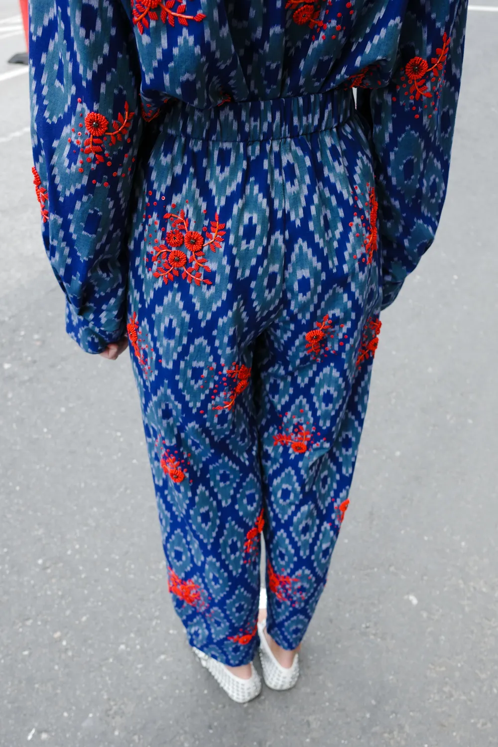 Caro Editions Coco Pants Blue Ikat bukser broderi