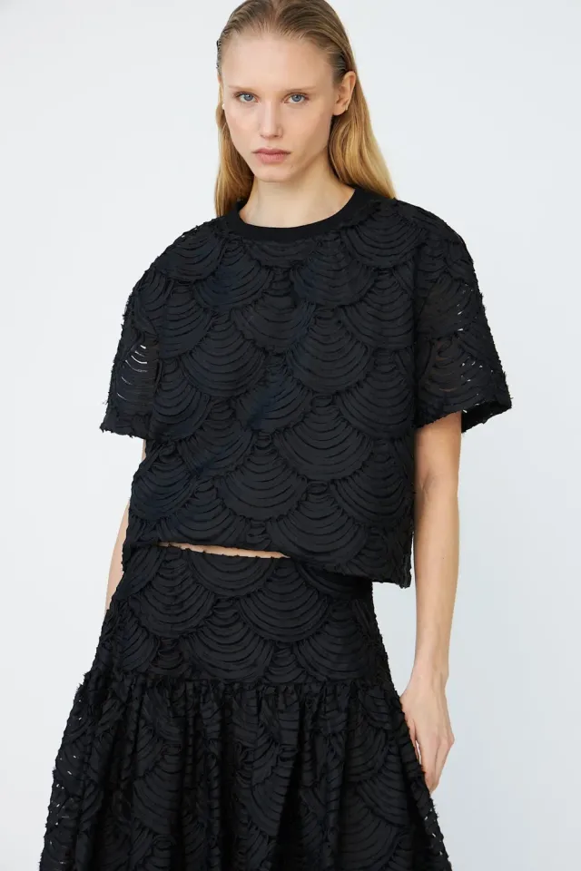 DAWNXDARE NAIME top sort 199 Black broderi