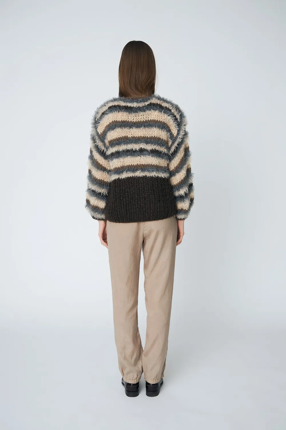 DAWNXDARE Eden Cardigan strikcardigan 855 soil cropped