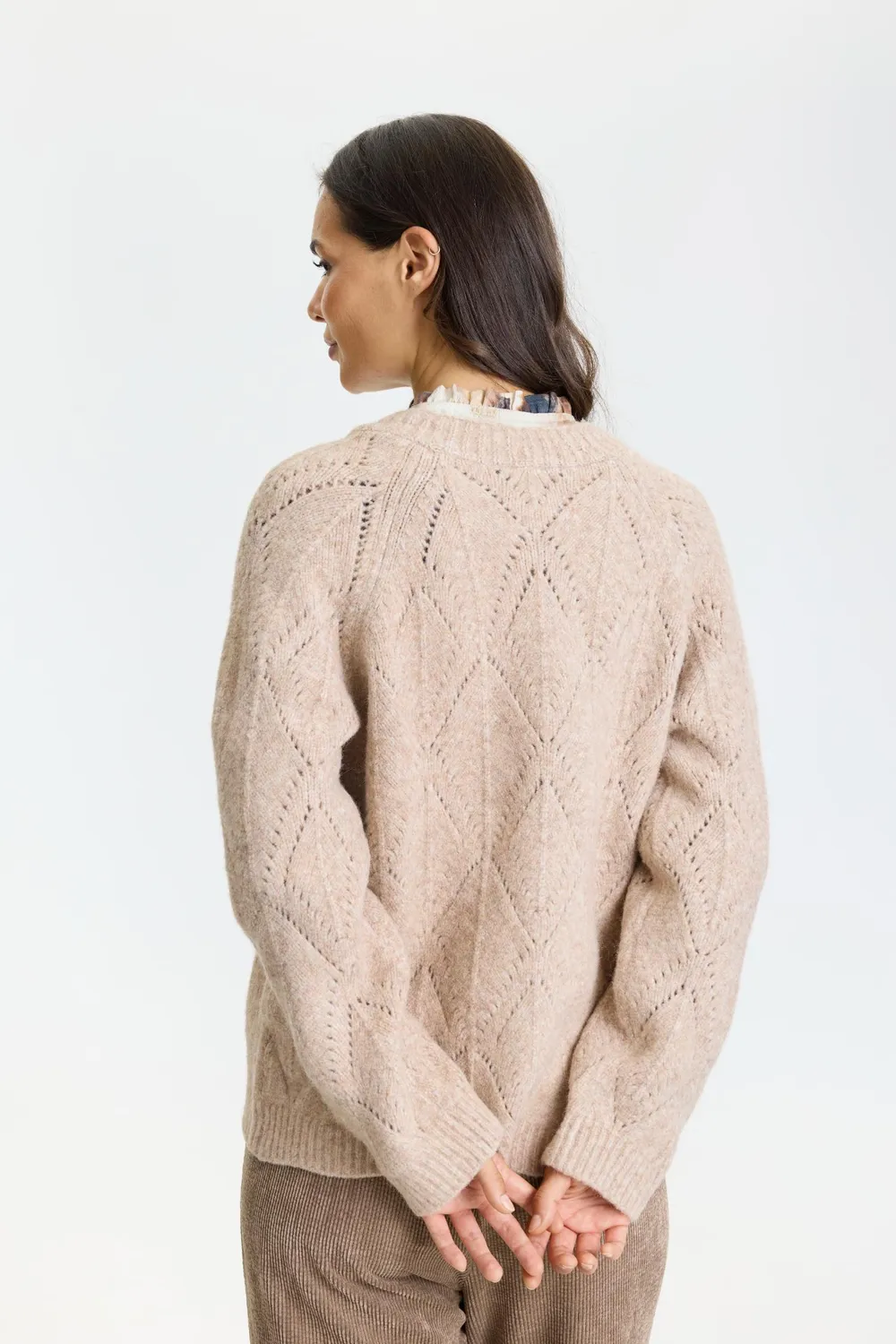 IN FRONT Ari strikcardigan V-hals knapper