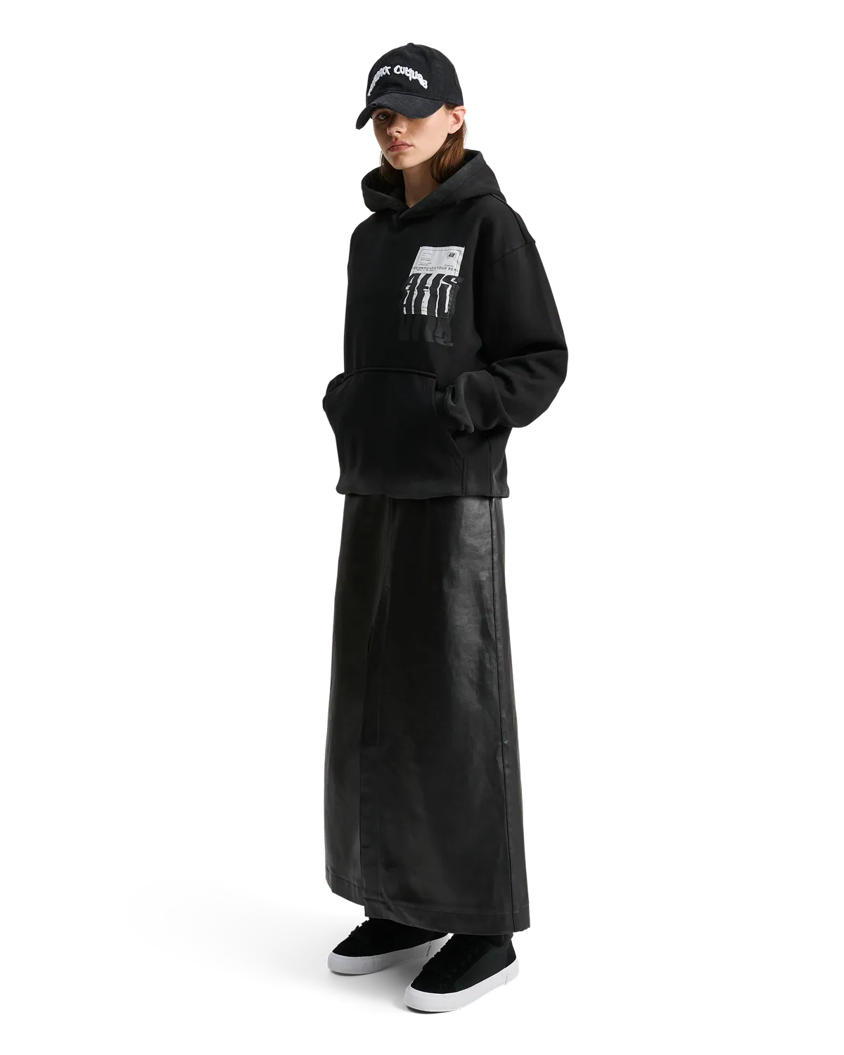 Alis Koston kasket Washed Black broderi