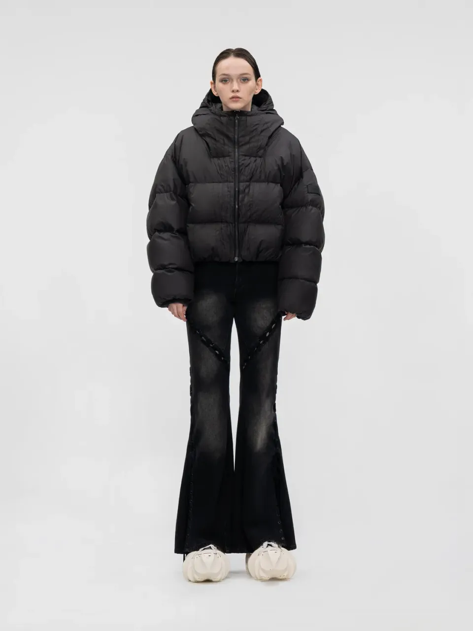 Feng Chen Wang Pleated dunjakke sort oversize