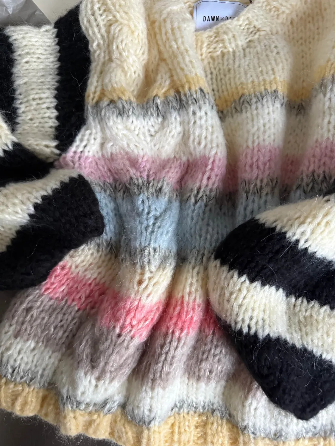 DAWNXDARE BEATE pullover 900 multi cropped mohair