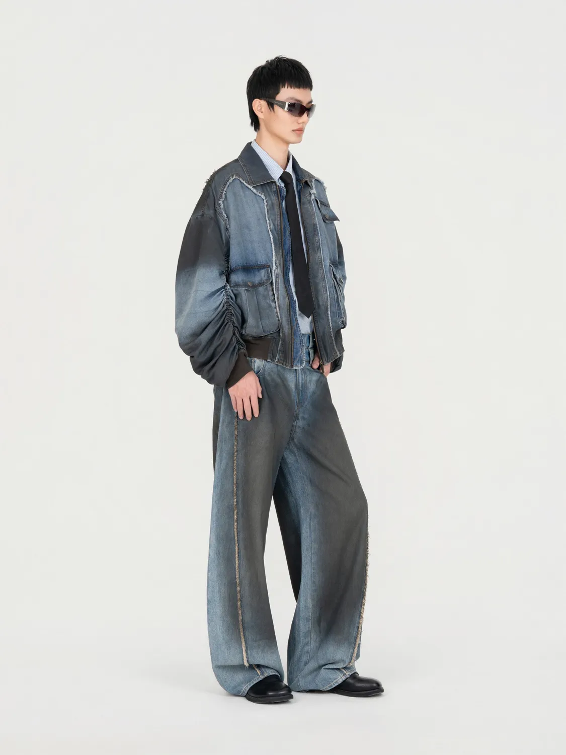 Feng Chen Wang Indigo Gradient denimjakke blå-sort