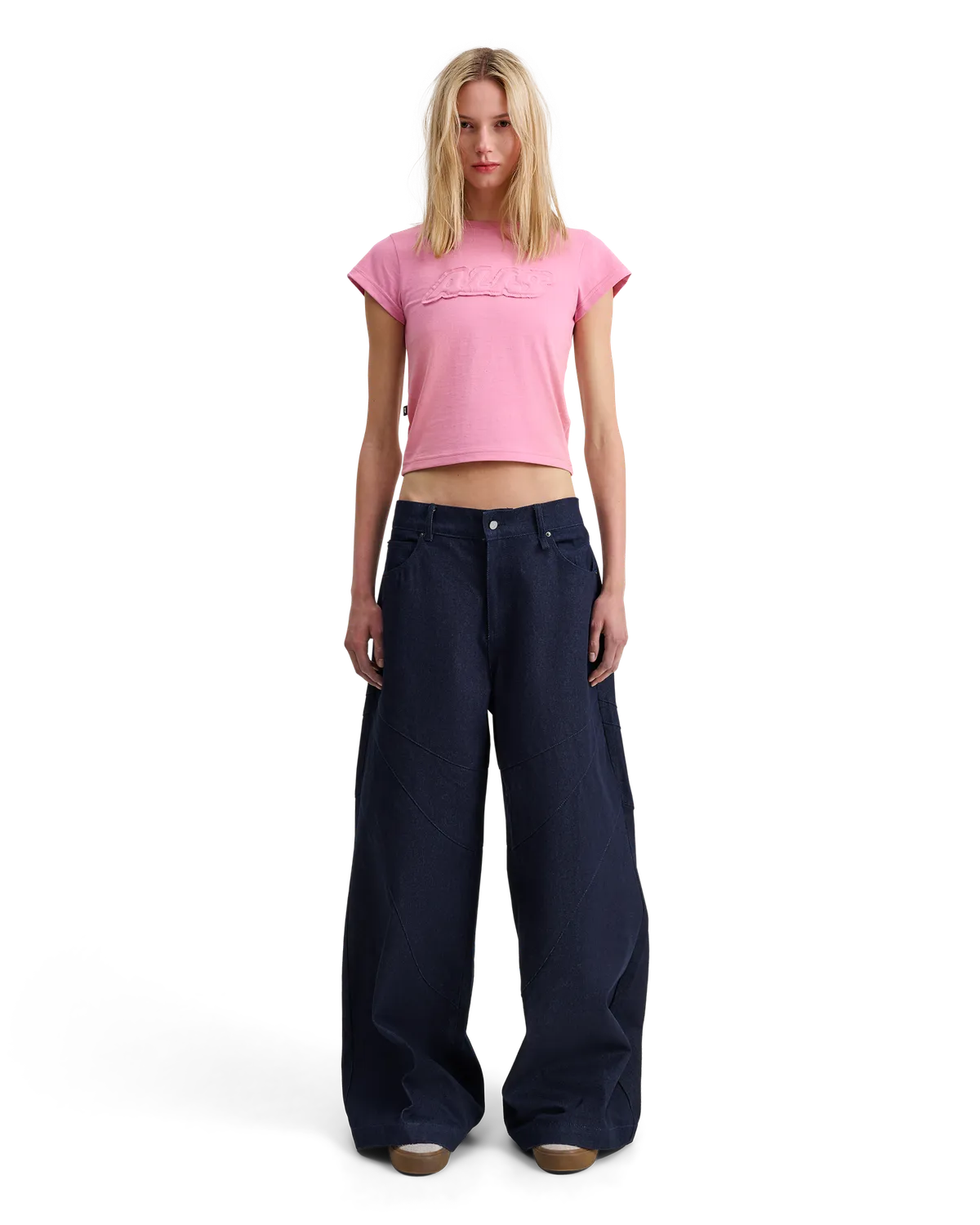 Alis Oliiey baby tee lyserød patch