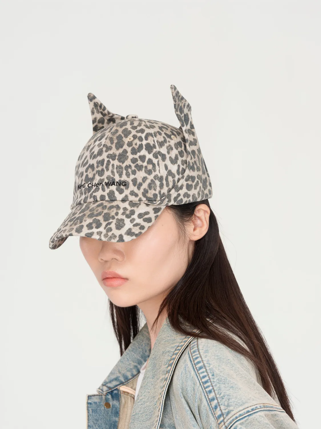 Feng Chen Wang Cat Ear Kasket leopard denim