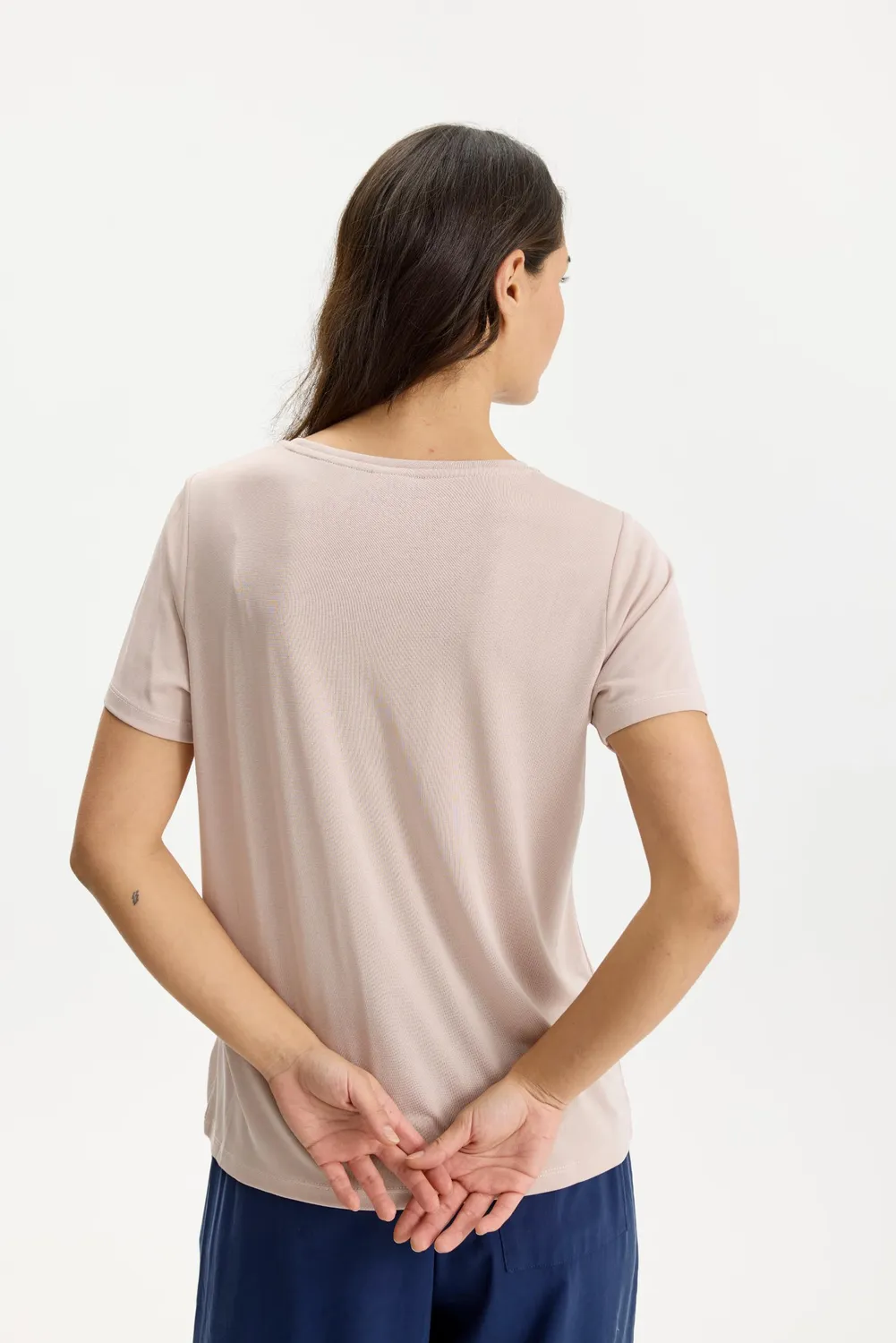IN FRONT Nina t-shirt med rund hals