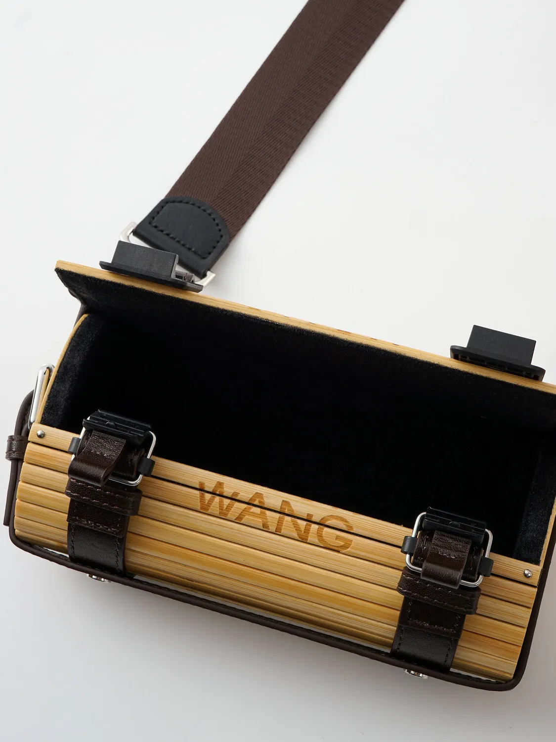 Feng Chen Wang Bamboo Cylinder taske sort medium