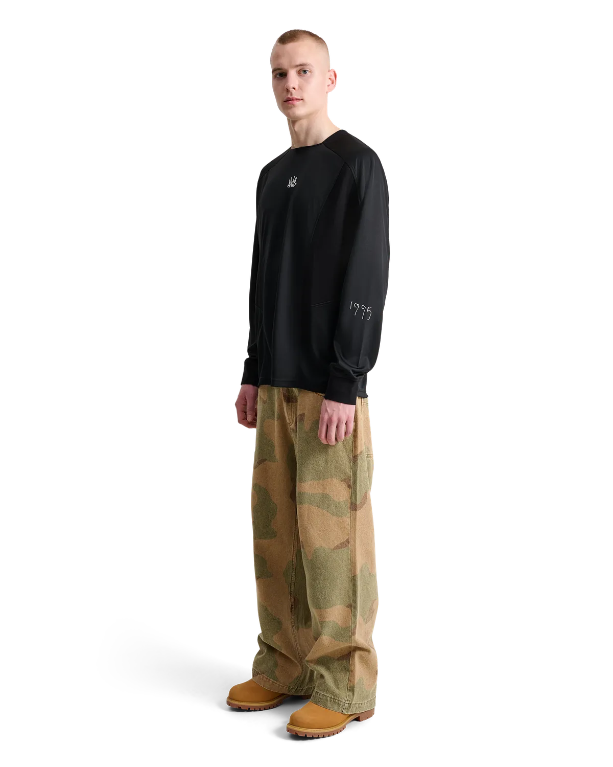 Alis Nikola langærmet trøje Black loose tommelfingerhul