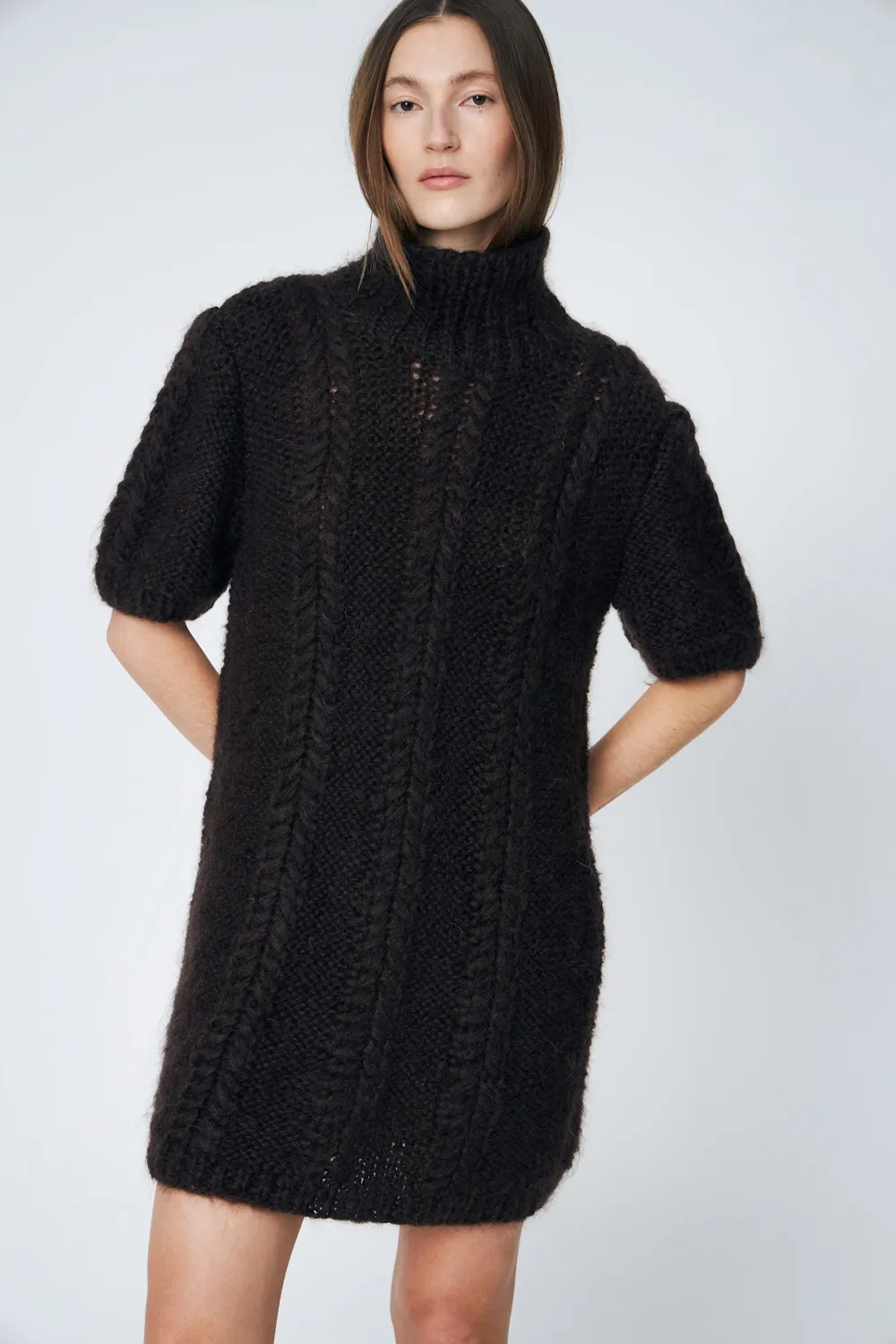DAWN x DARE Smilla 855 Soil kjole strik mohair