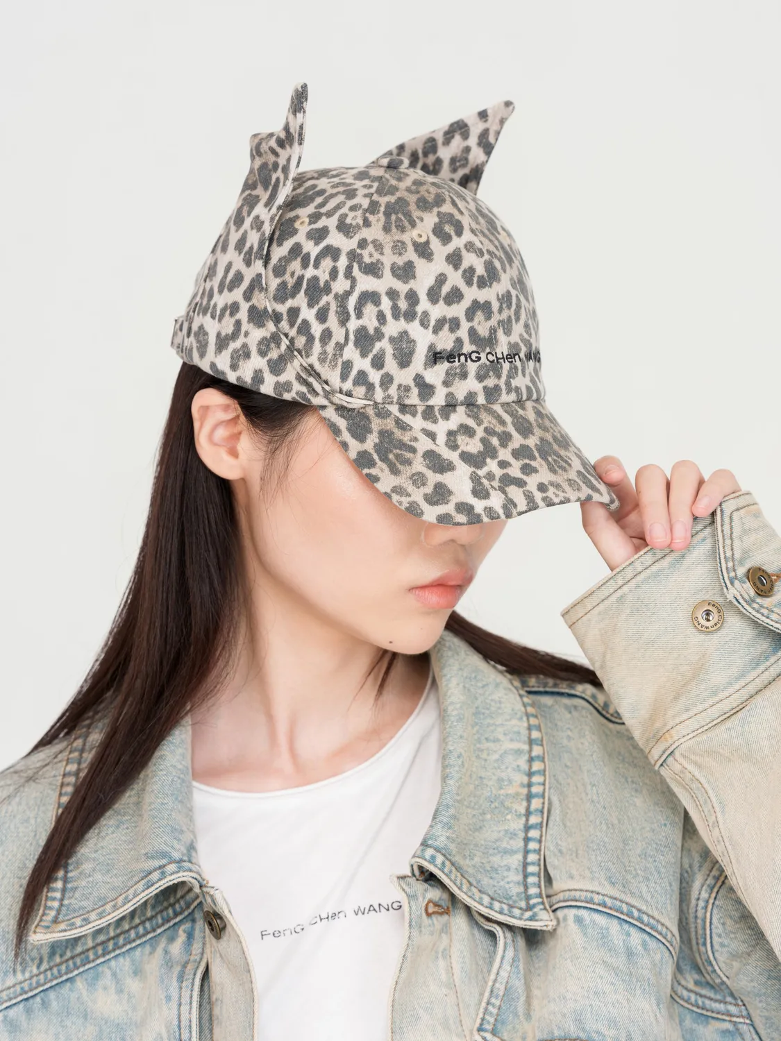 Feng Chen Wang Cat Ear Kasket leopard denim