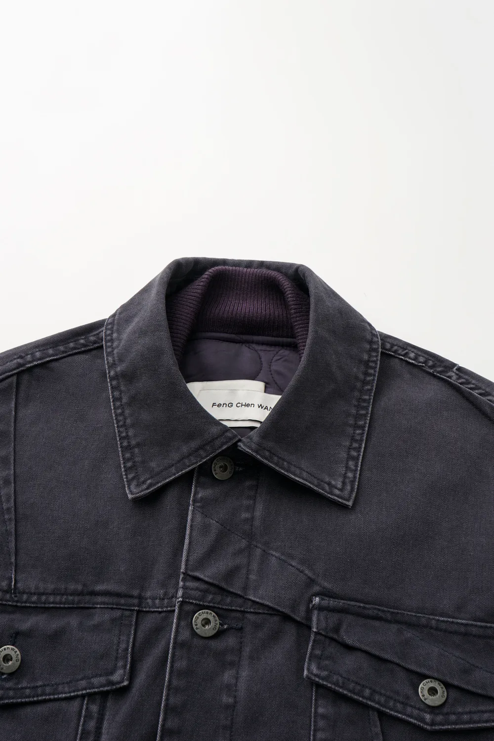 Feng Chen Wang Washed Pleated denimjakke vasket