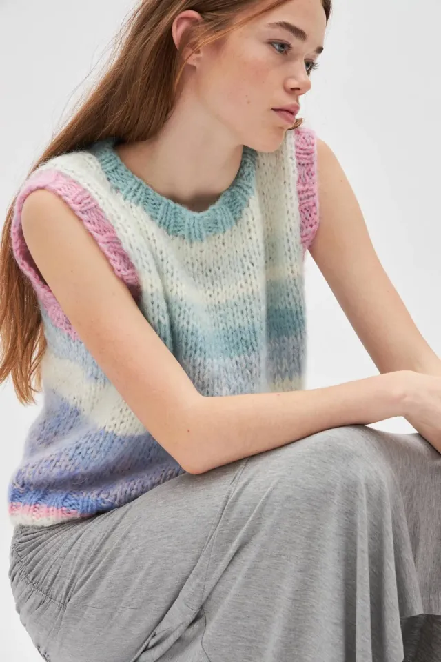 DAWNXDARE Cooper vest 742 sea mohair