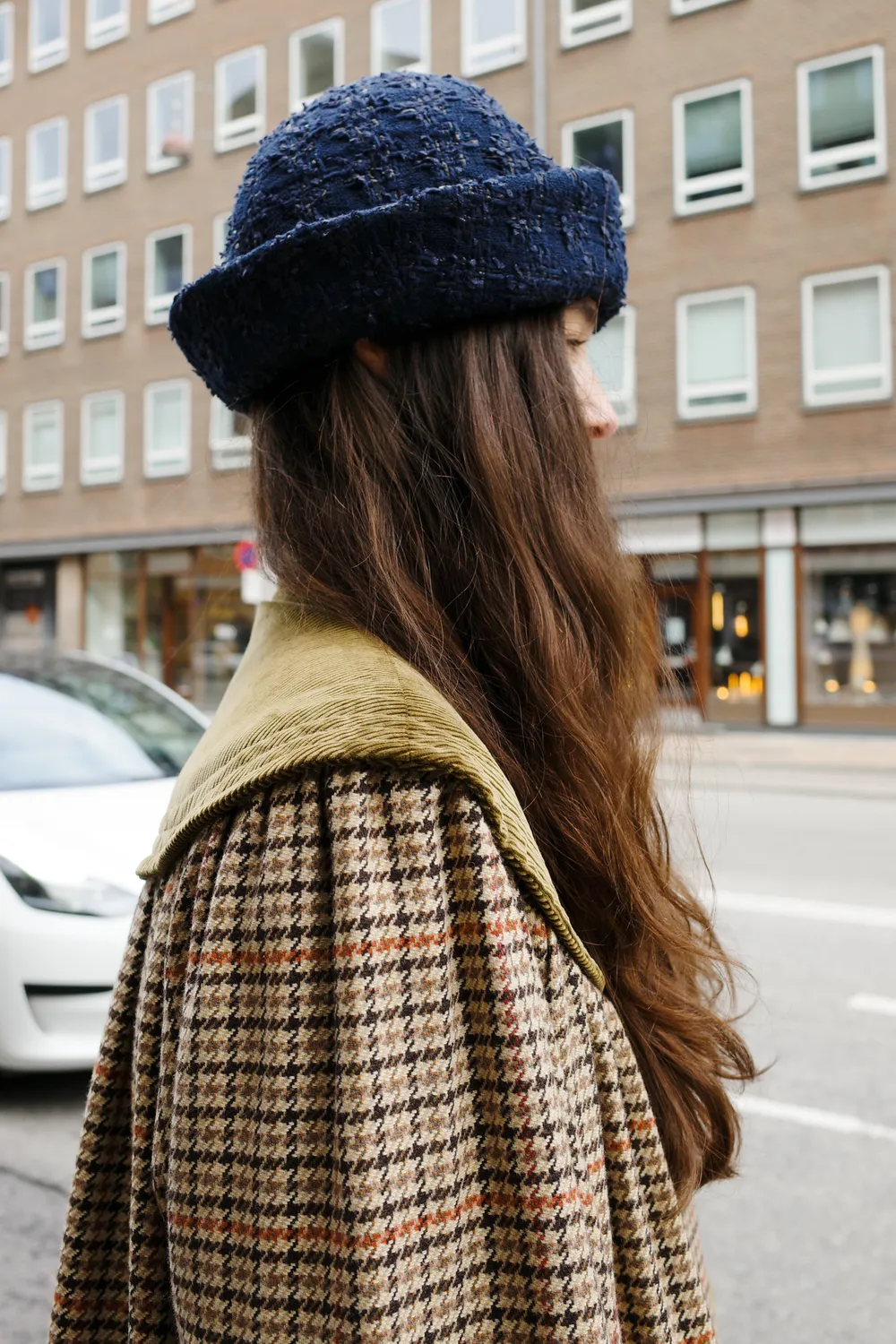 Caro Editions Garden Hat havehat chanel tweed unik