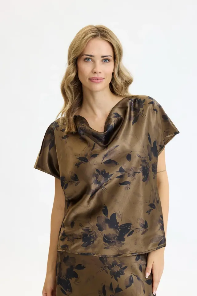 IN FRONT Vallerie bluse med print vingeærmer