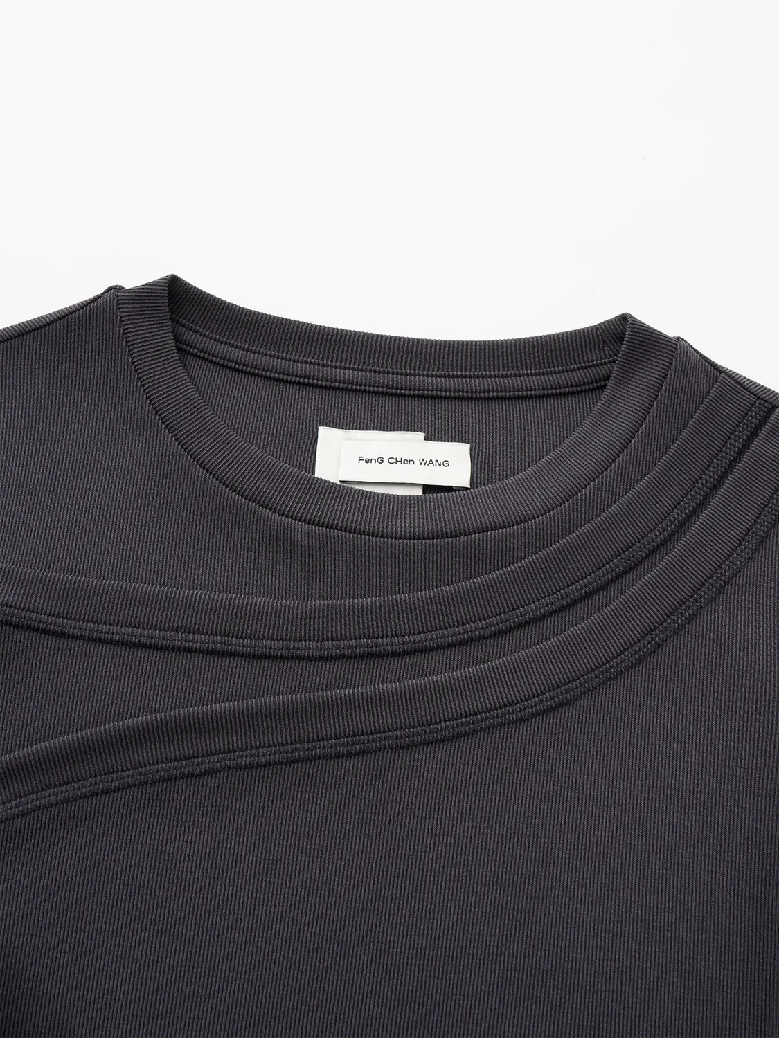 Feng Chen Wang 2-in-1 base layer top mørkegrå slim-fit