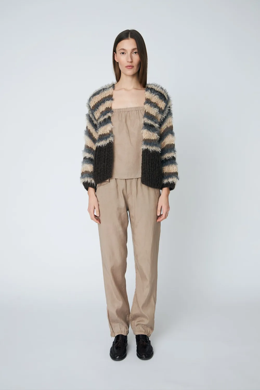 DAWNXDARE Eden Cardigan strikcardigan 855 soil cropped