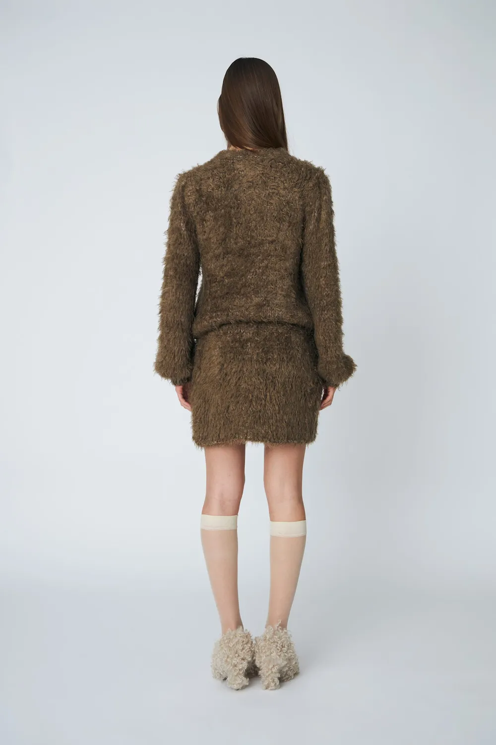 DAWNXDARE Babs pullover 193 Shitake fluffy