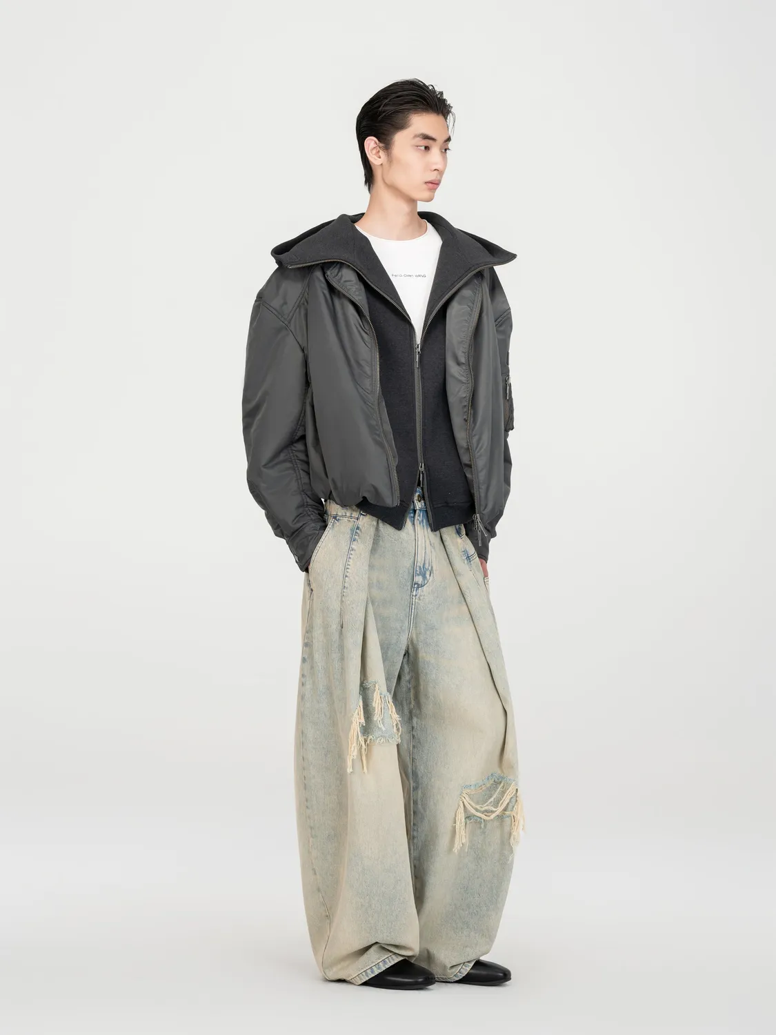 Feng Chen Wang deconstructed jeans lyseblå