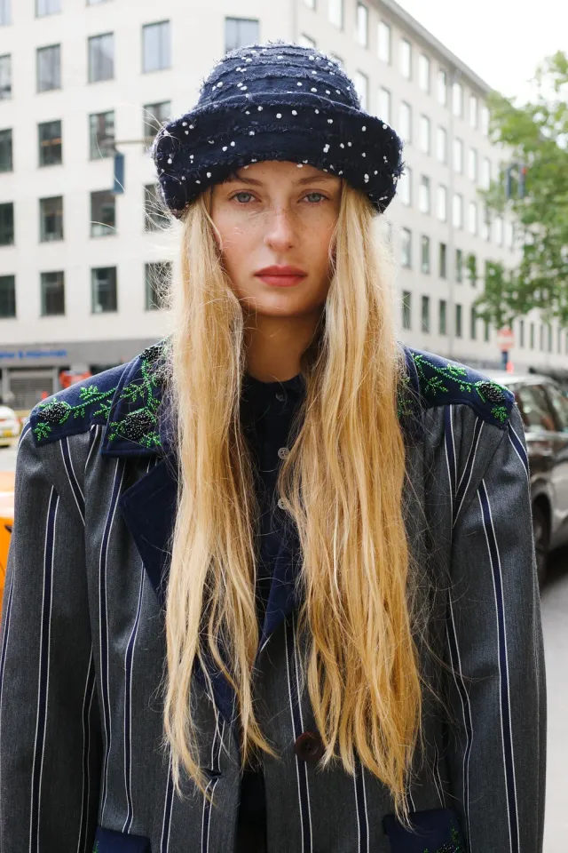 Caro Editions Garden Hat havehat unik tweed small