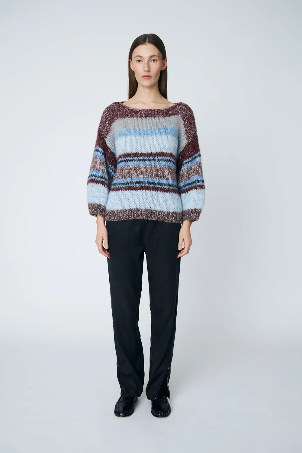 DAWN x DARE Lola Crew striktrøje midnight raisin mohair
