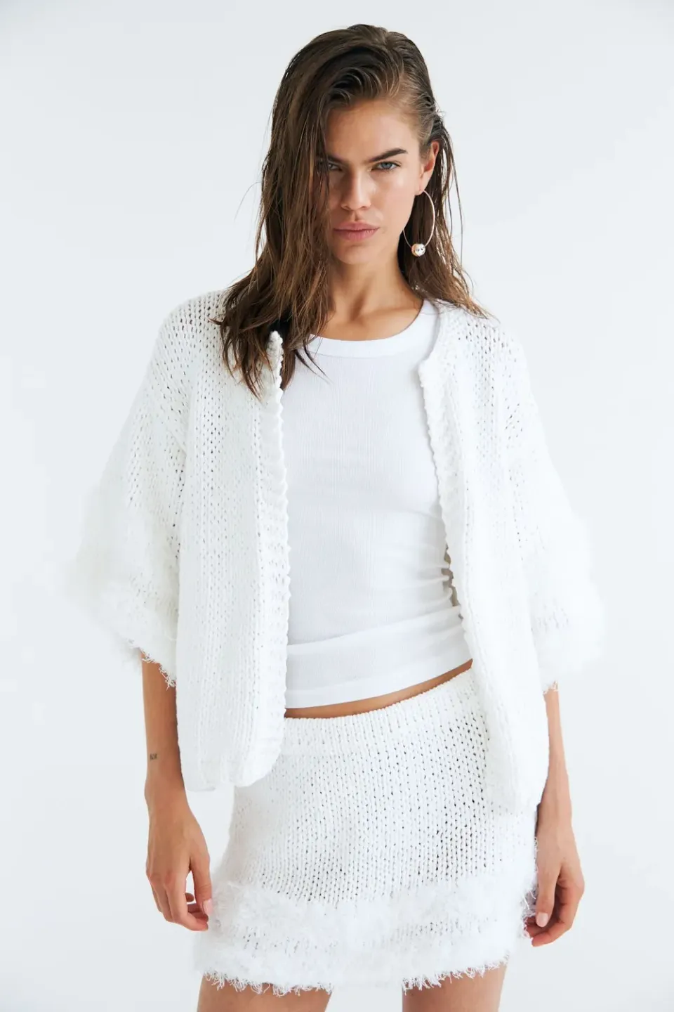 DAWNXDARE Bellisima 101 White strikcardigan
