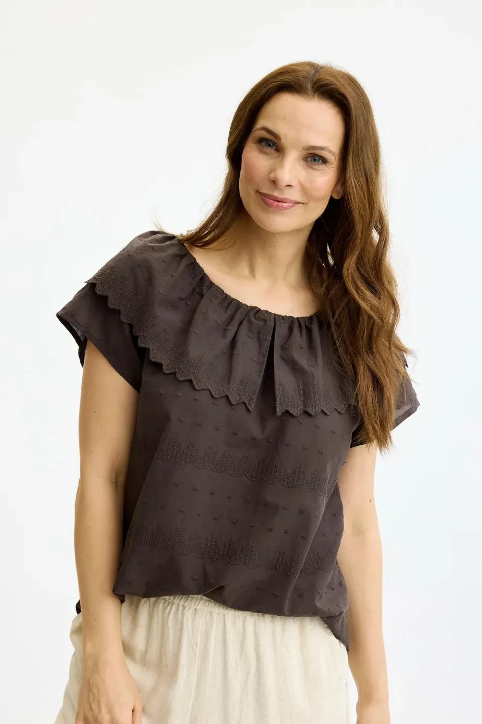 IN FRONT Katalina bluse bomuld med broderikrave
