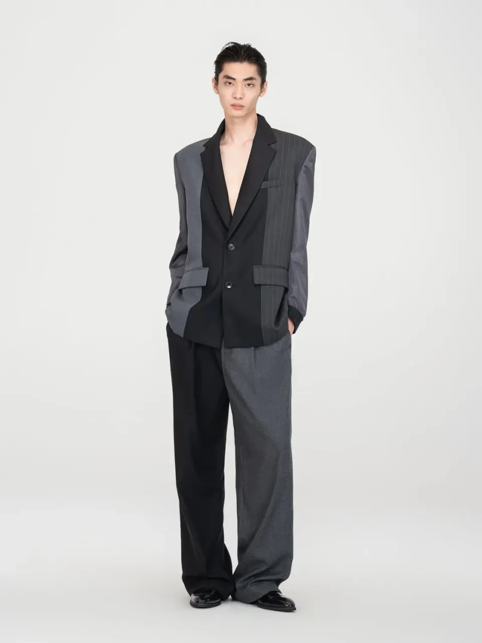 Feng Chen Wang Inverted Stripe blazer sort grå