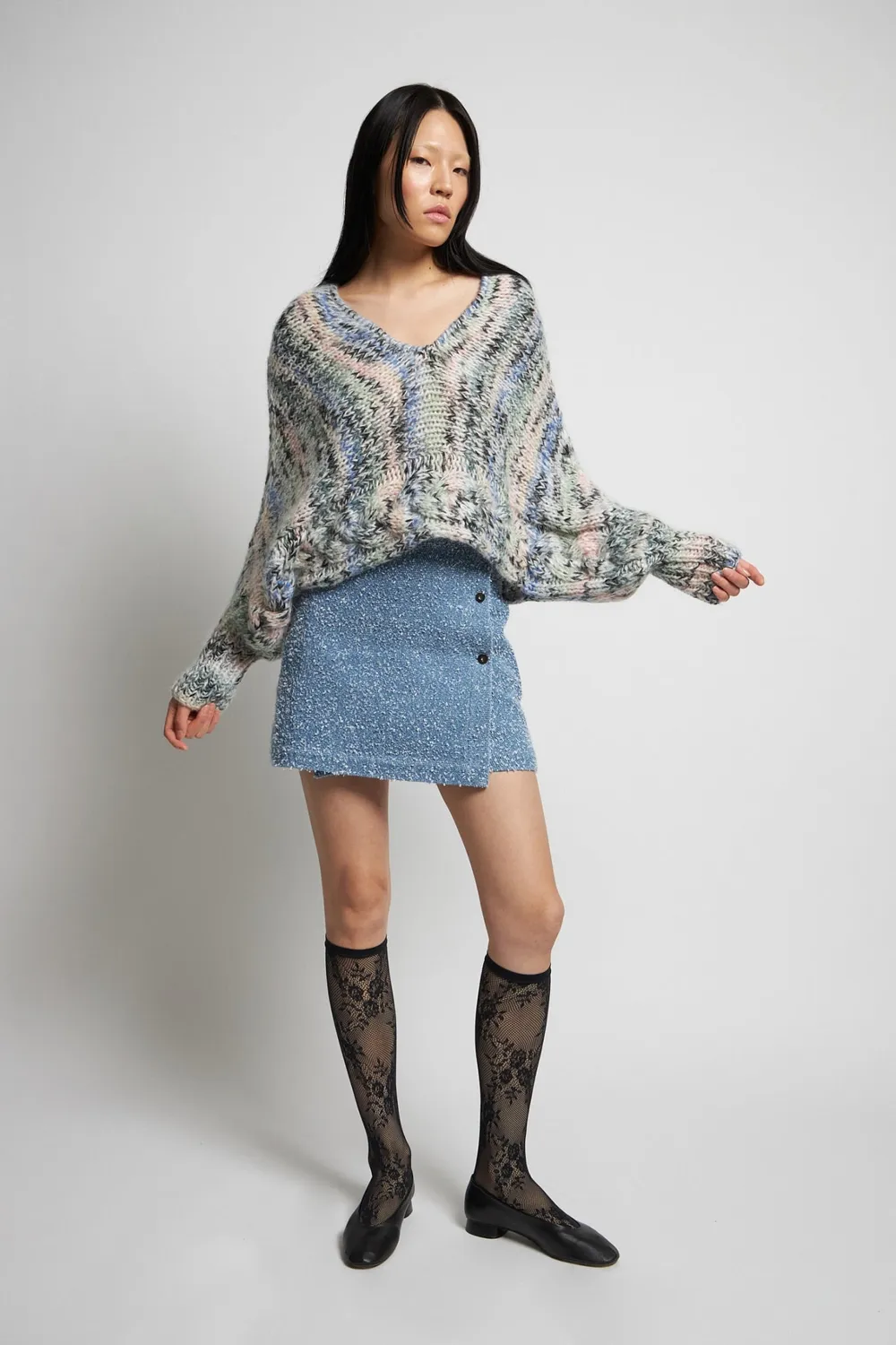 DAWNXDARE Cannes sweater striktrøje chalk multi V-hals