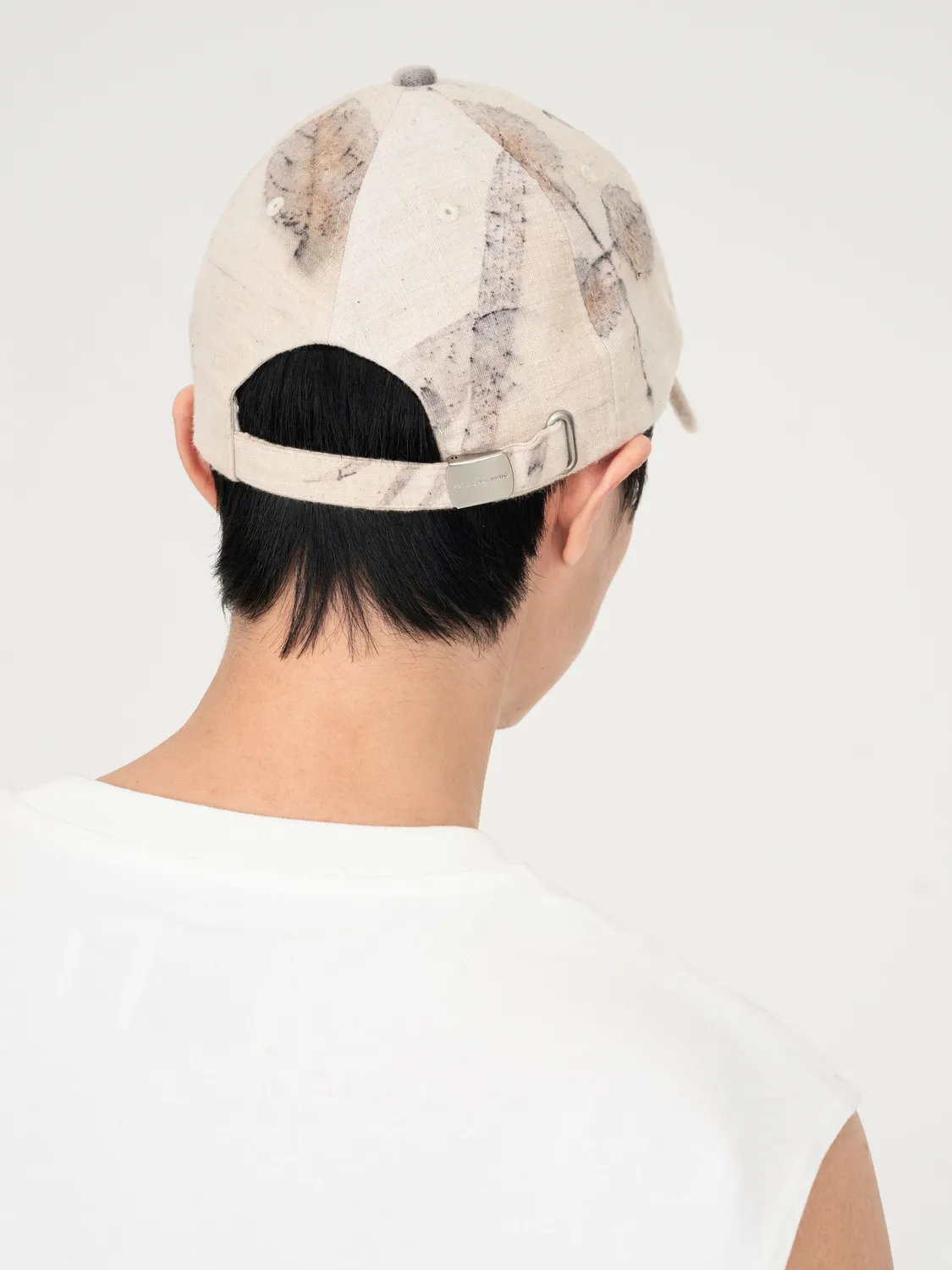 Feng Chen Wang Beige Botanical Dyed kasket beige OS