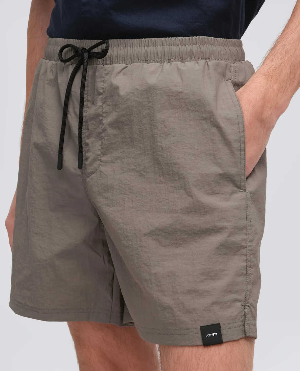 Aspesi Nylon Crinkle badeshorts olives vandafvisende