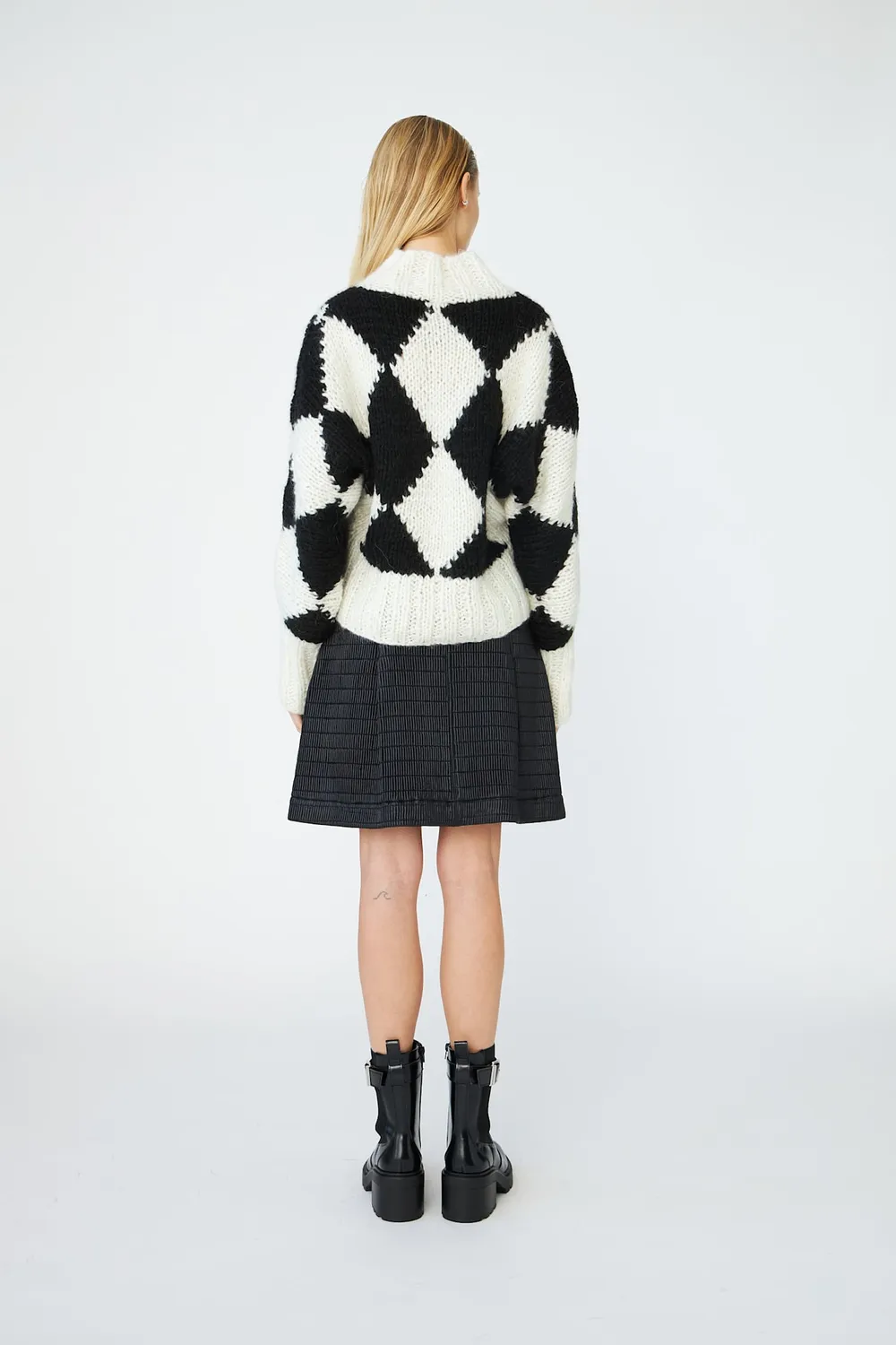 DAWNXDARE ERICA DIAMOND 119 BLACK pullover grafisk