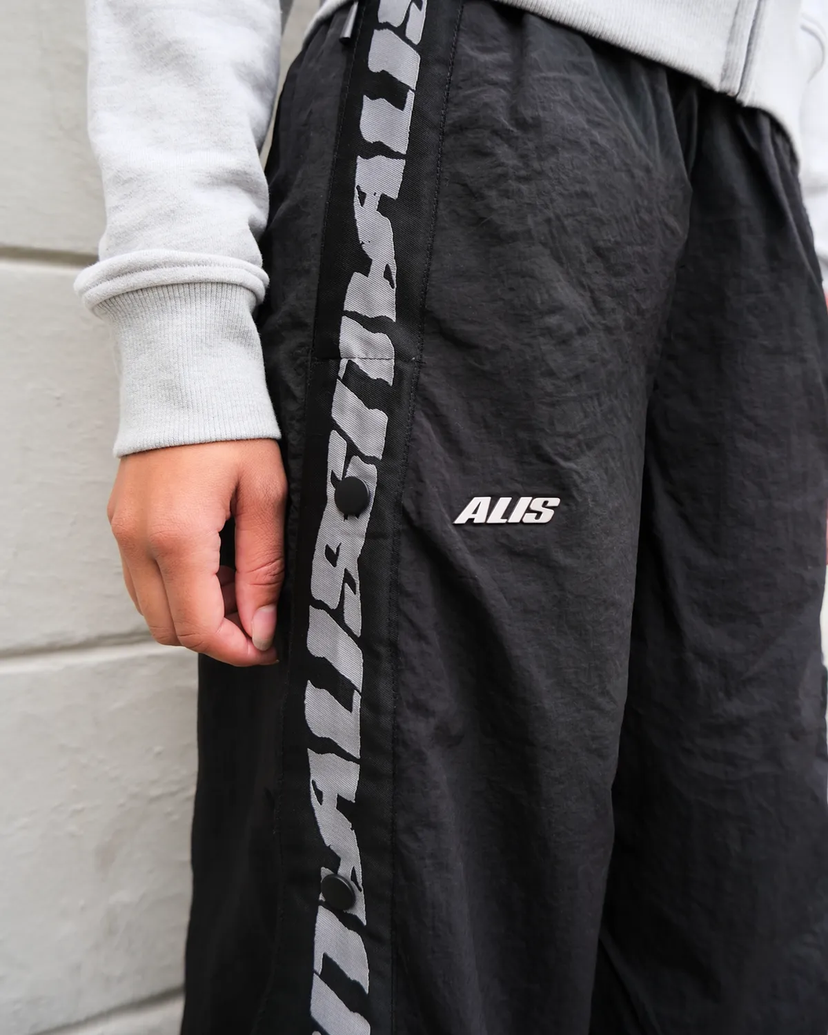Alis Teefey track pants sort nylon