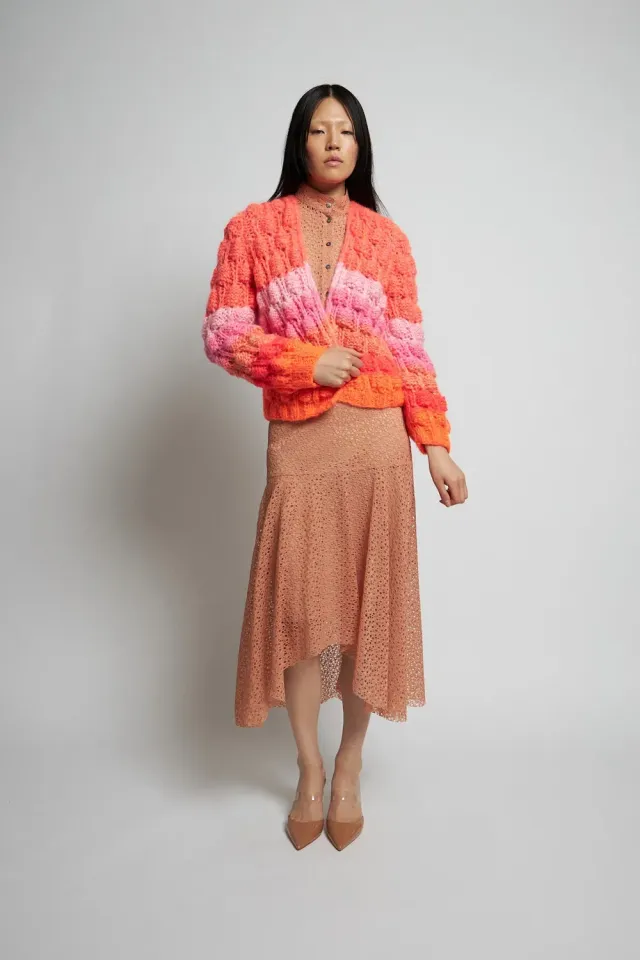 Dawnxdare Arena Rainbow 934 Chili cardigan mohair